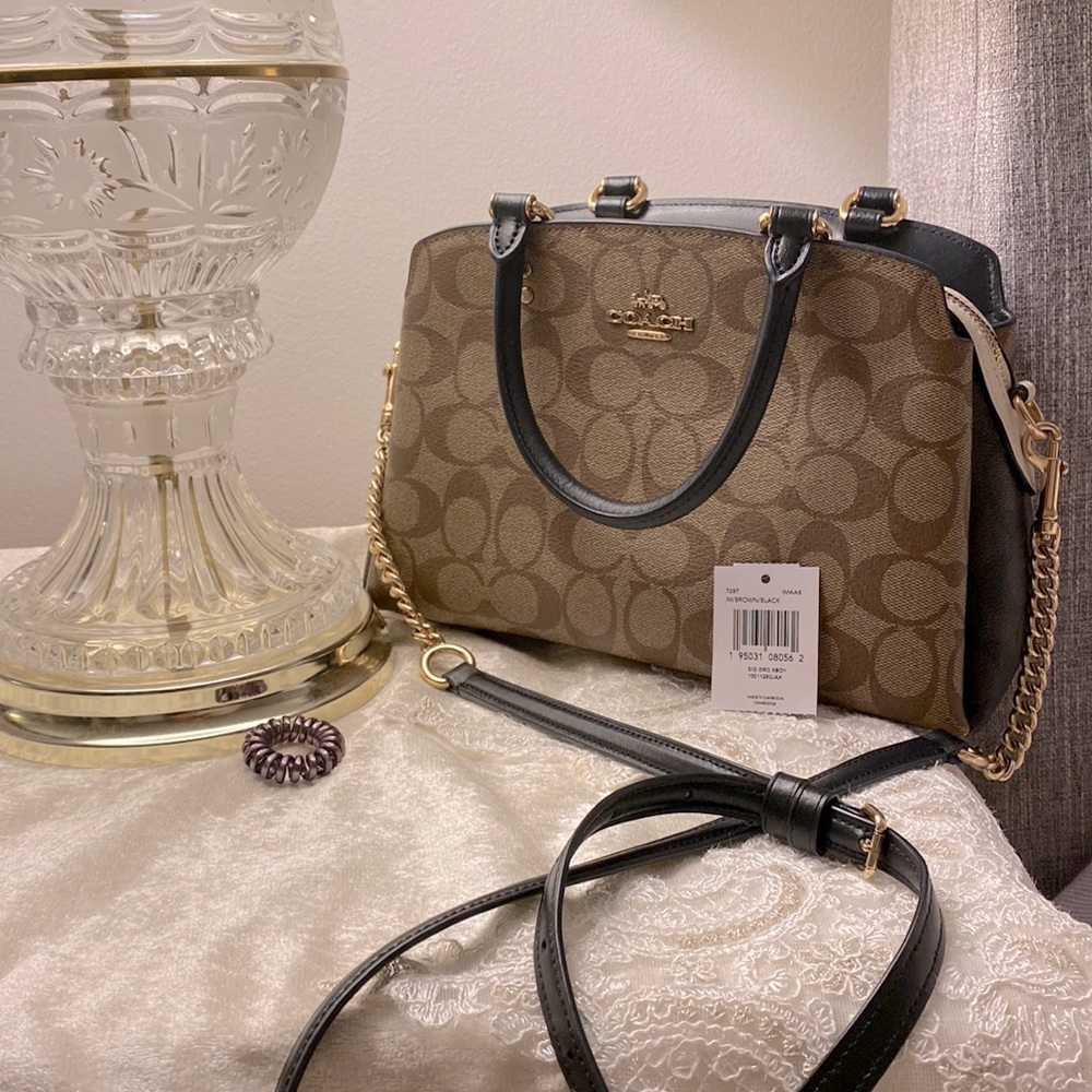 Medium size coach bag